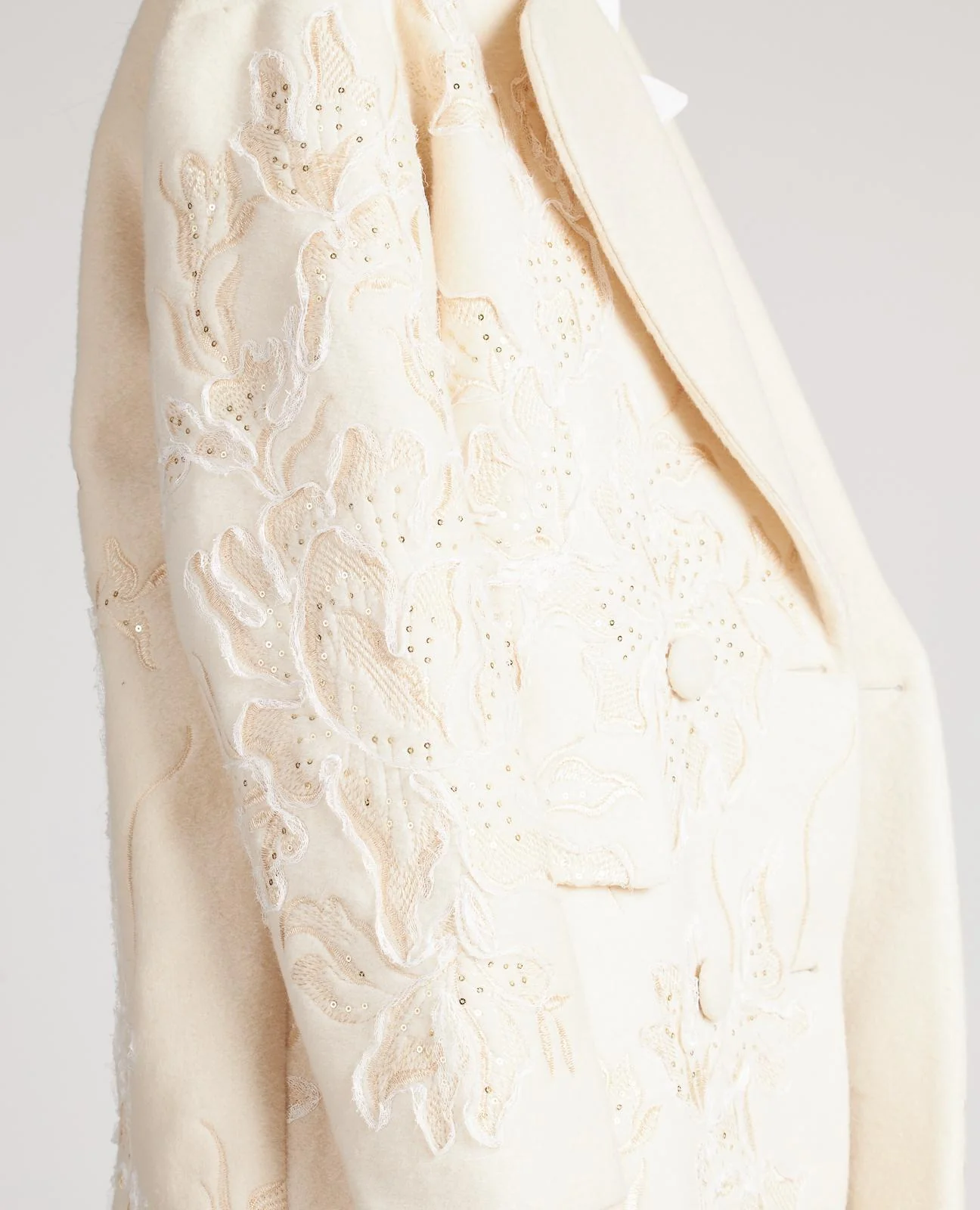ABRIGO BLANCO LARGO - Image 7
