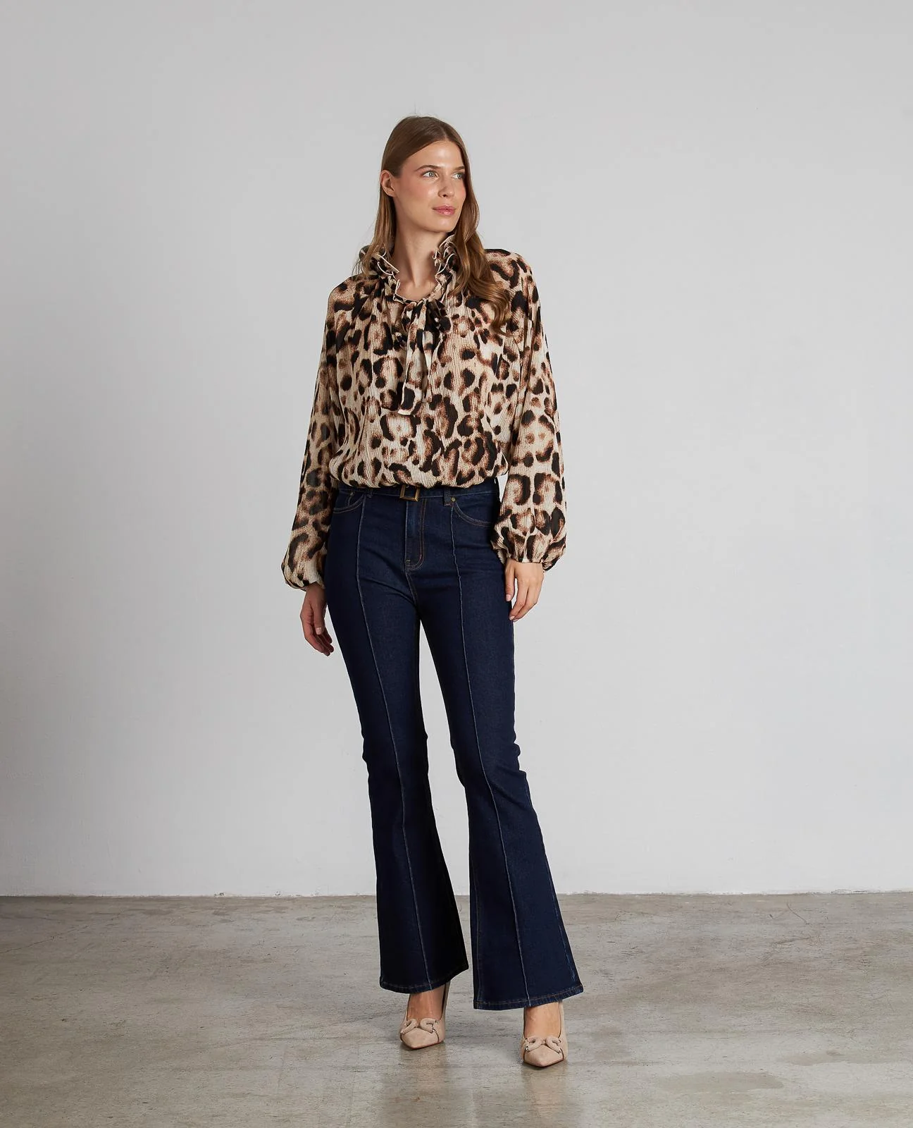 BLUSA CUELLO ANUDADO - Image 2
