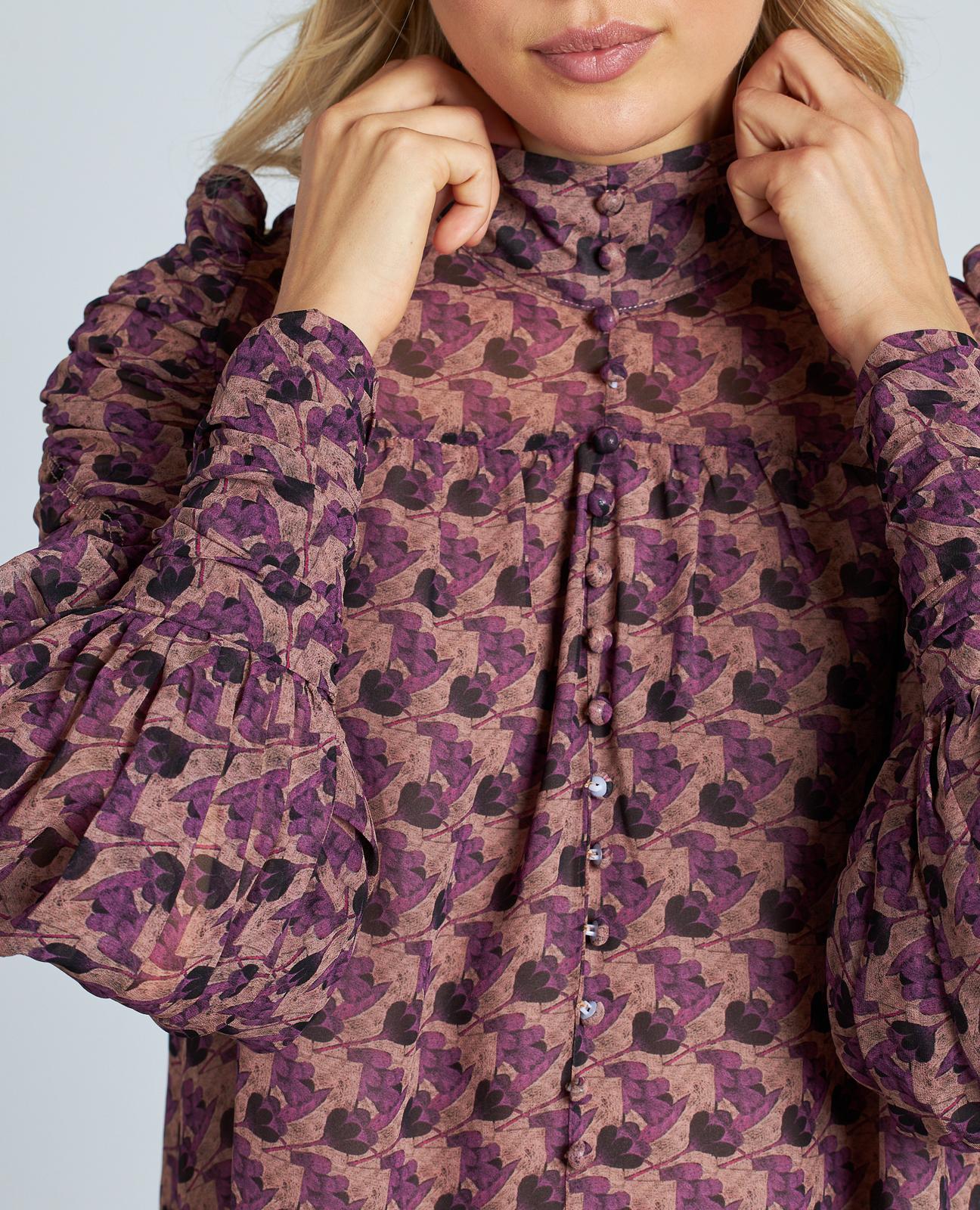 BLUSA ESTAMPADA ABOTONADA - Image 4