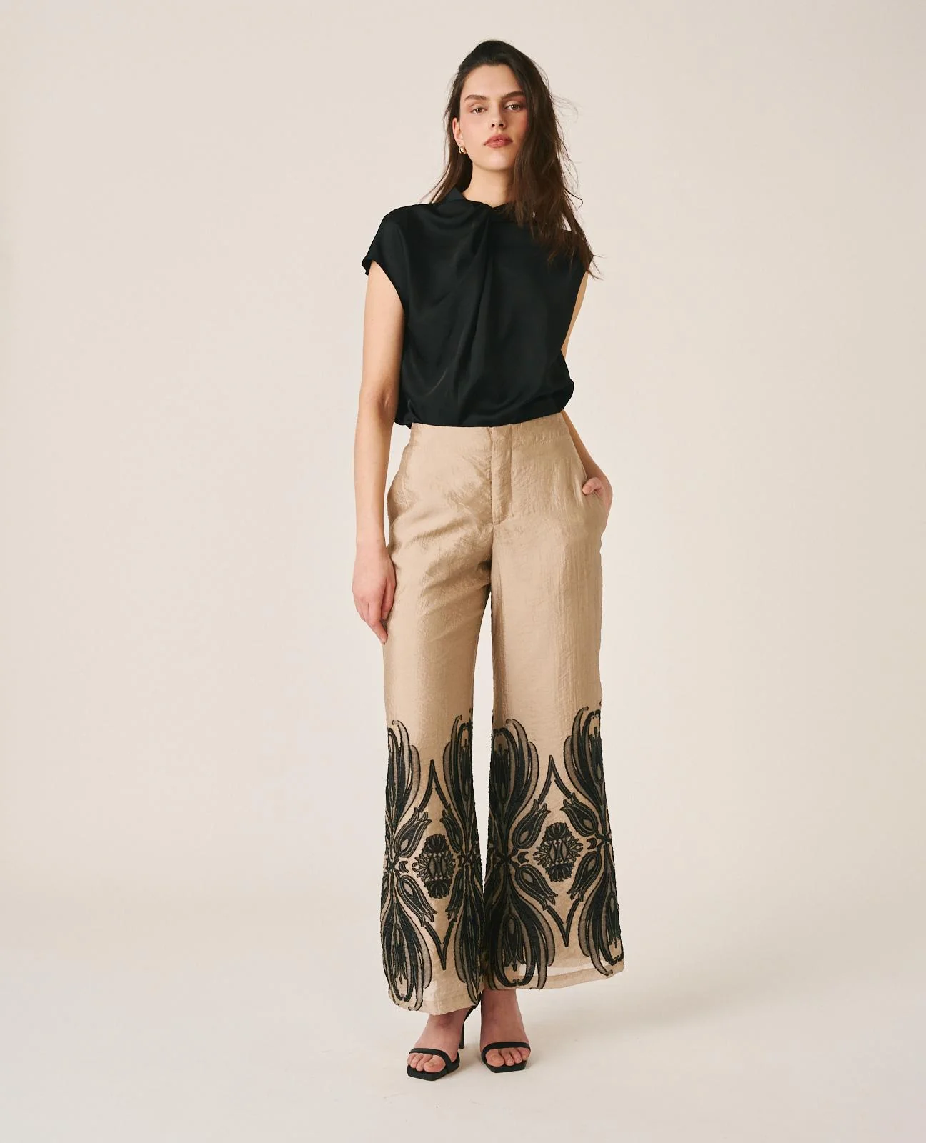 BLUSA LISA SATÉN - Image 2