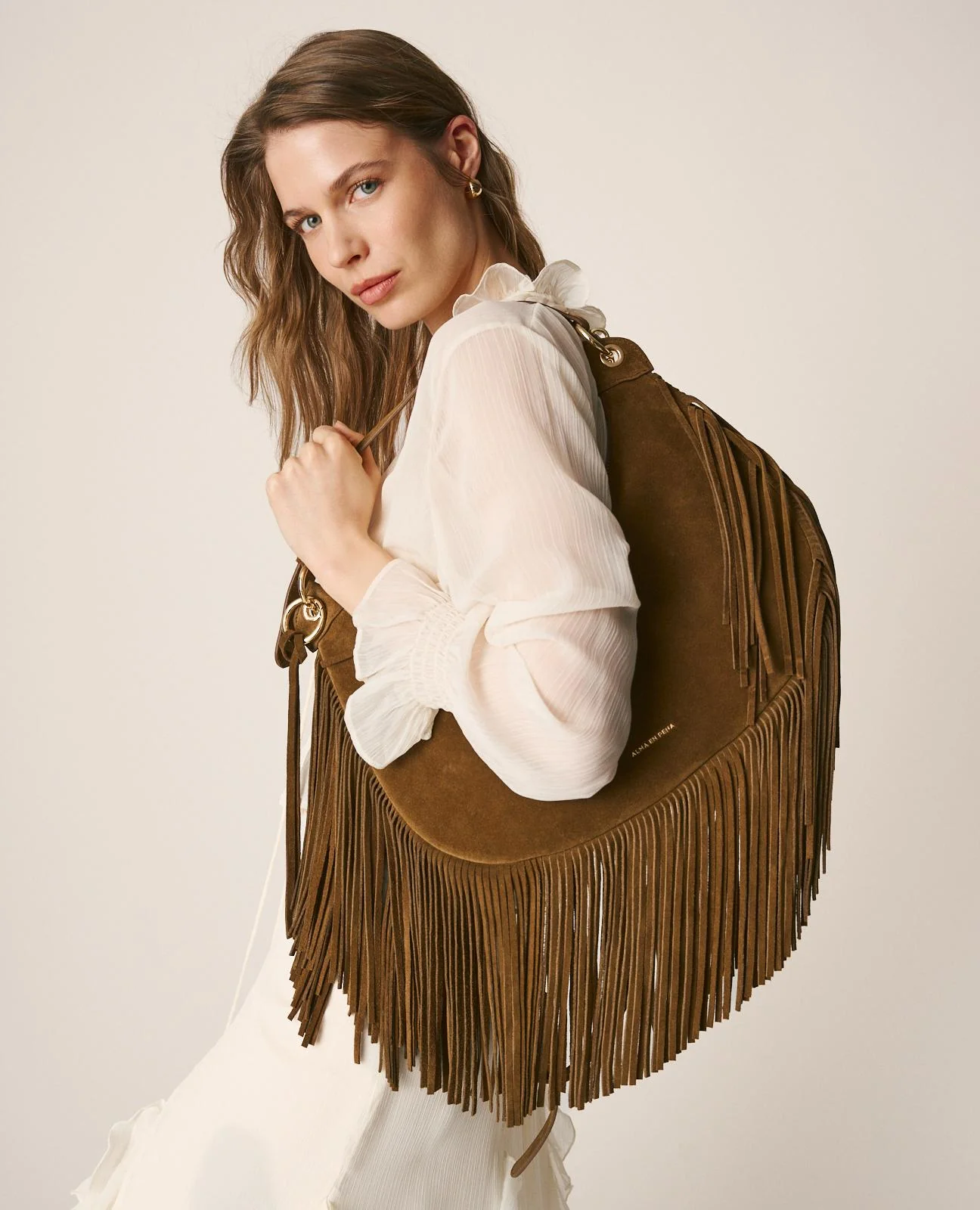 BLUSA SEMITRANSPARENTE VOLANTES - Image 8