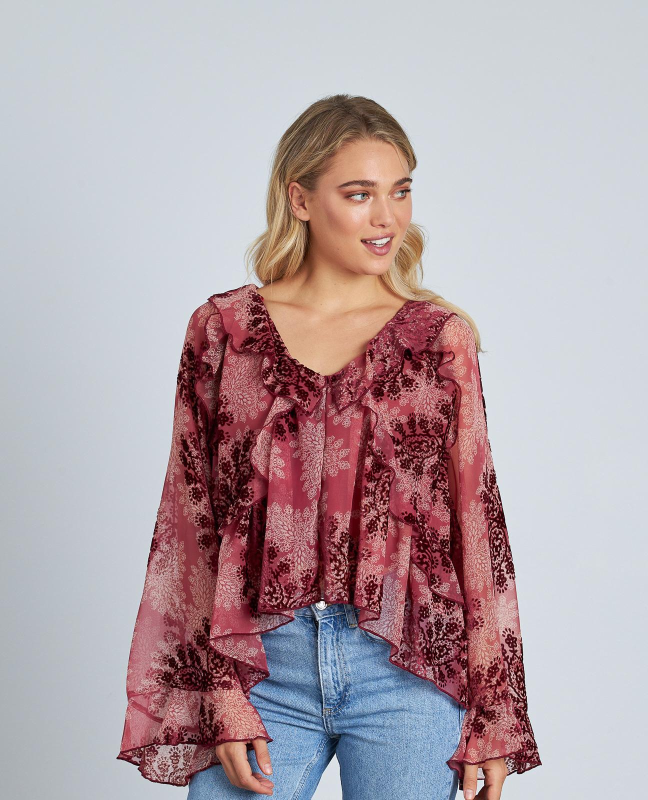 BLUSA VOLANTES ESTAMPADA