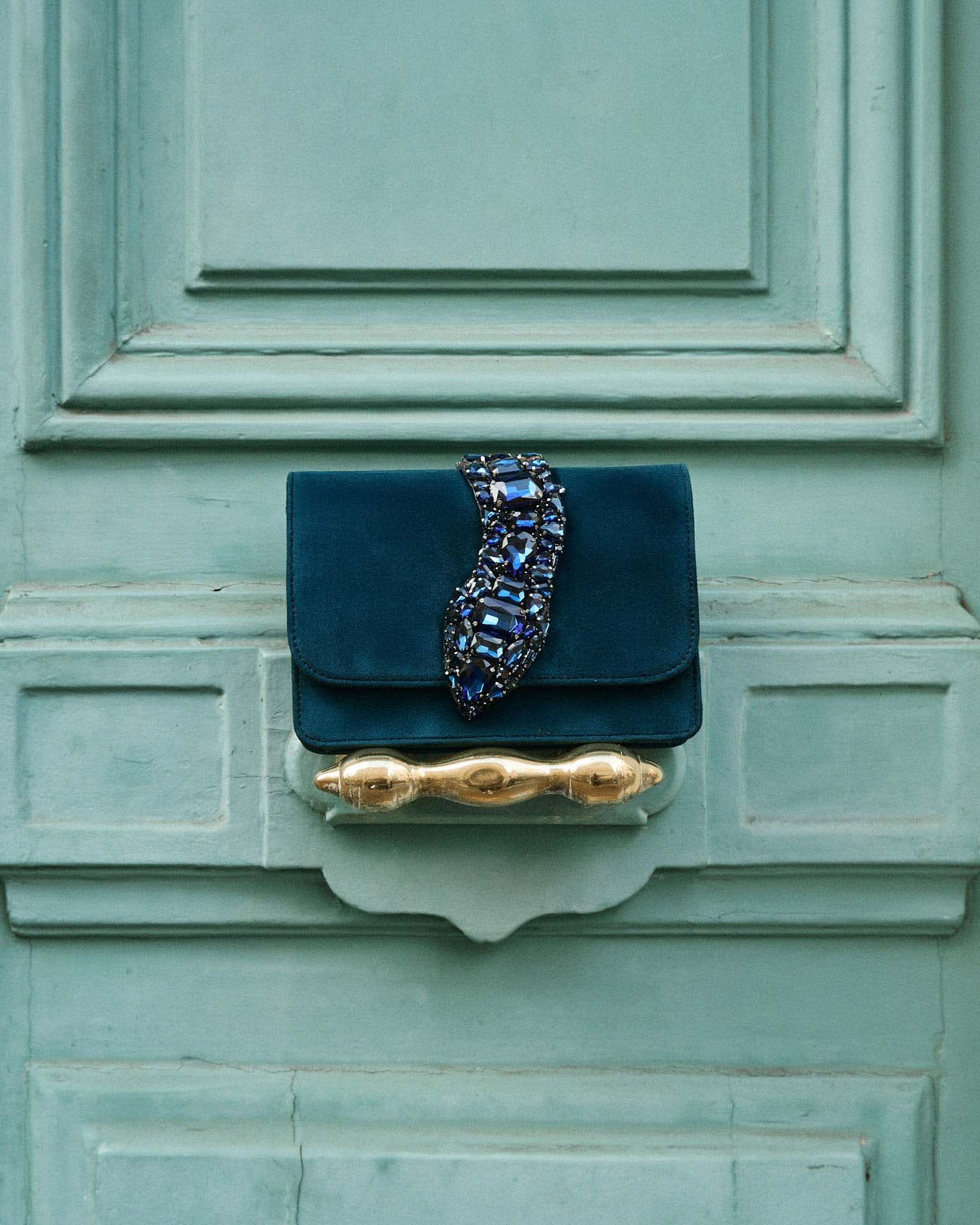 BOLSO BANDOLERA SOLAPA SERPIENTE - Image 2