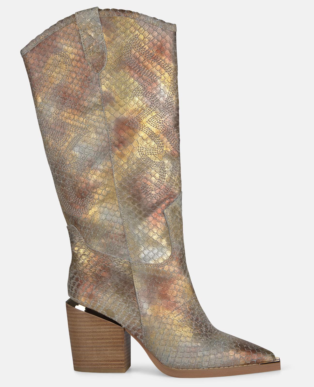 BOTA CAMPERA