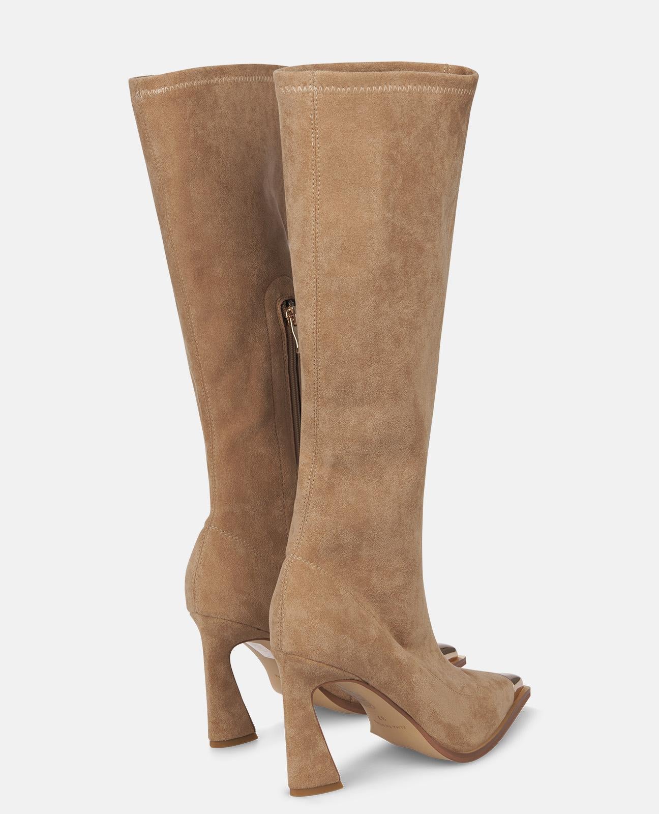 BOTA TACÓN EMBUDO - Image 3