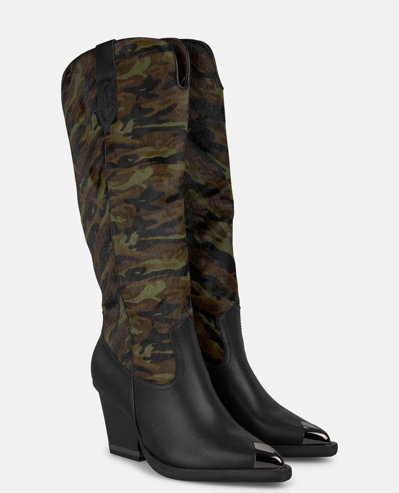 BOTA TACÓN ESTAMPADO - Image 2