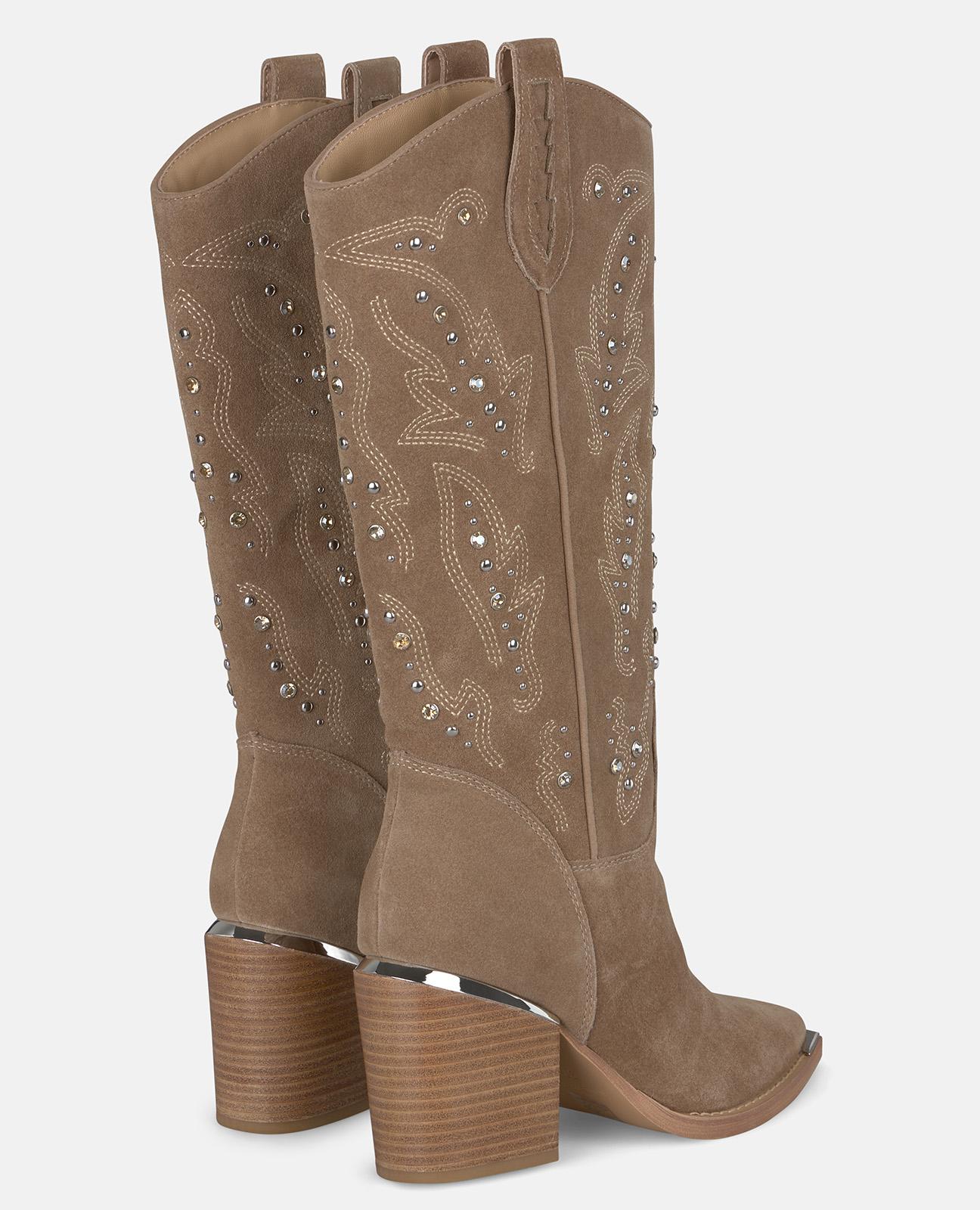 BOTA TACÓN TACHAS PEDRERÍA - Image 3