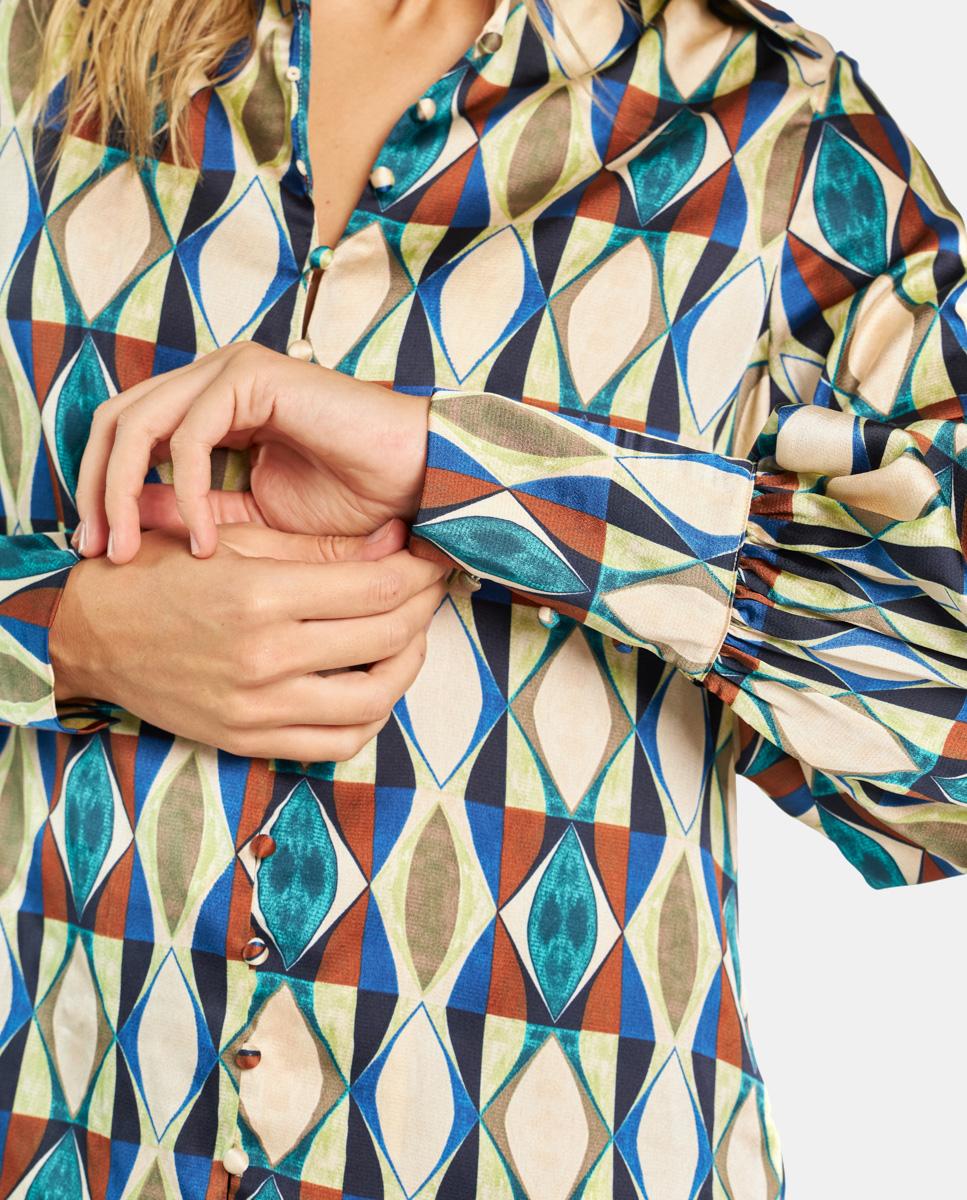 CAMISA SATINADA ESTAMPADA - Image 4