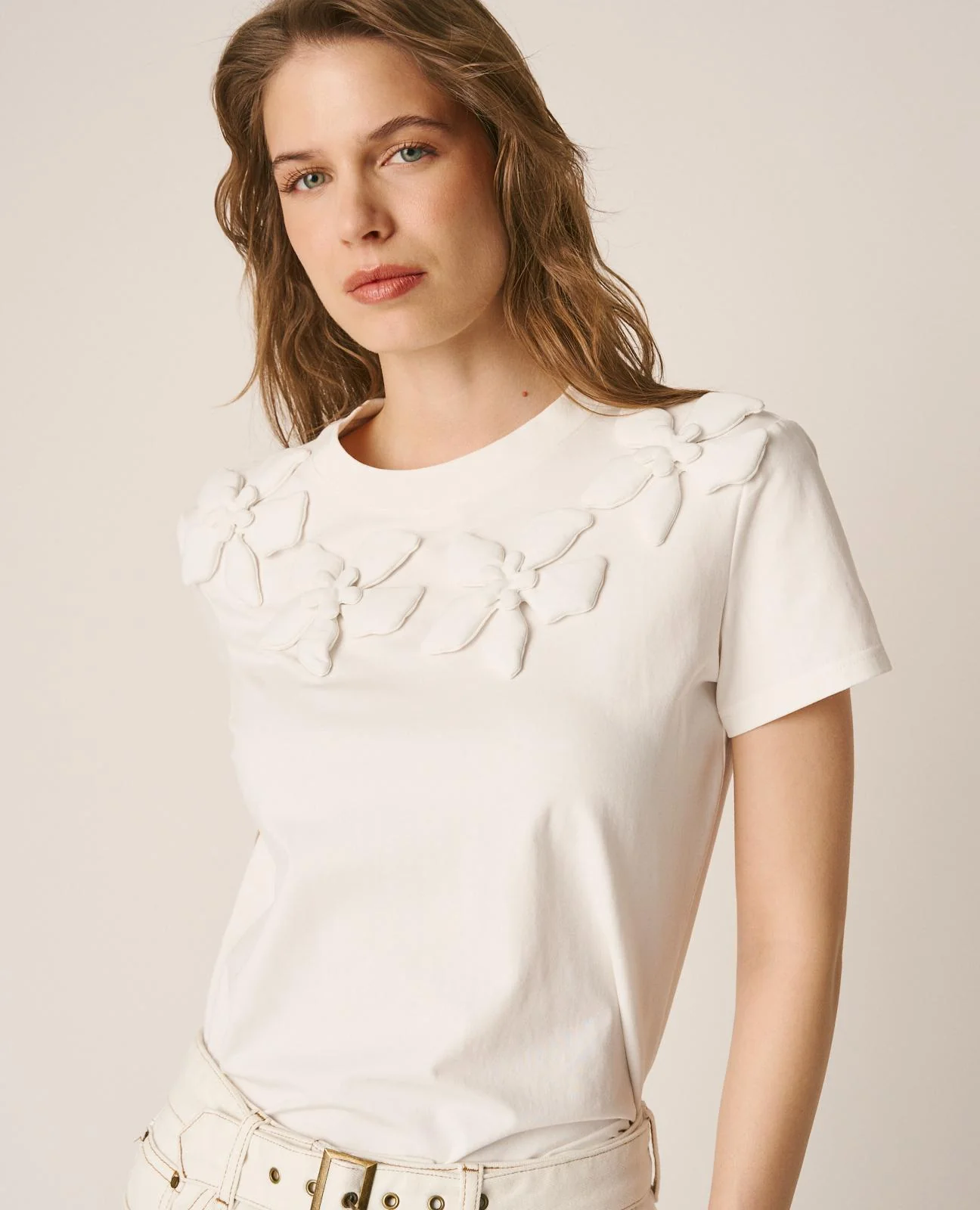 CAMISETA FLORES - Image 4