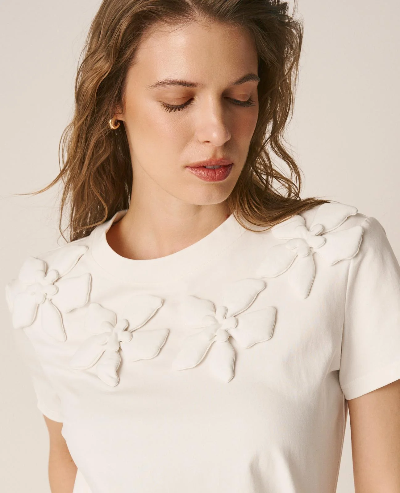 CAMISETA FLORES - Image 6