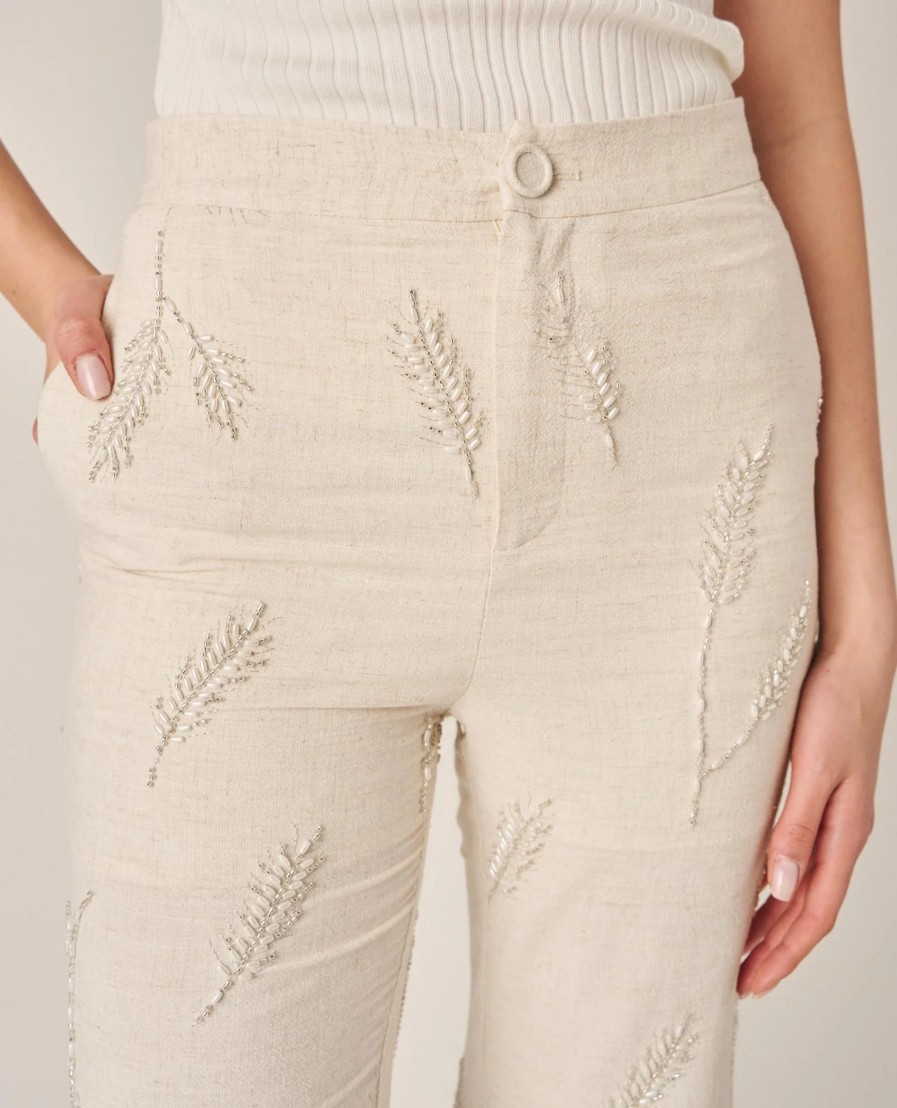 PANTALÓN ACAMPANADO BORDADO - Image 5