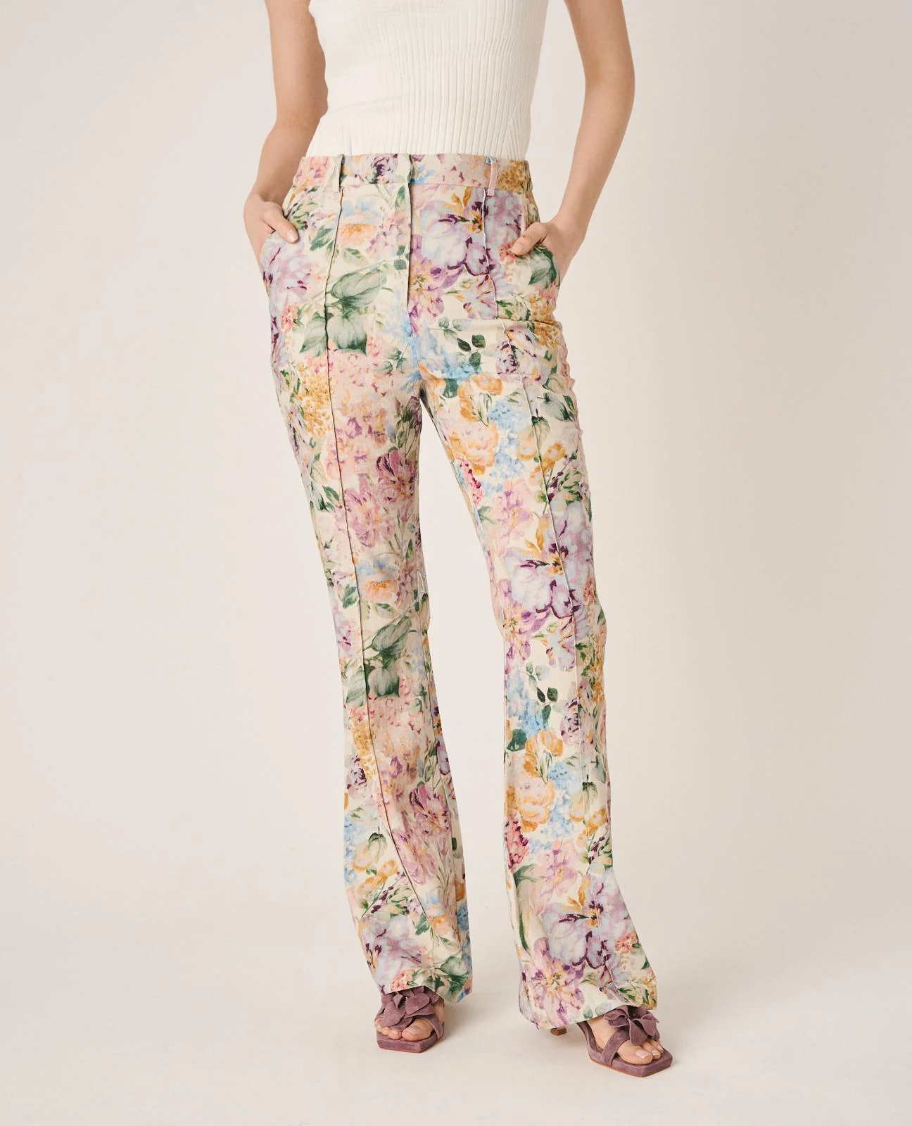 PANTALÓN ESTAMPADO DETALLE - Image 3