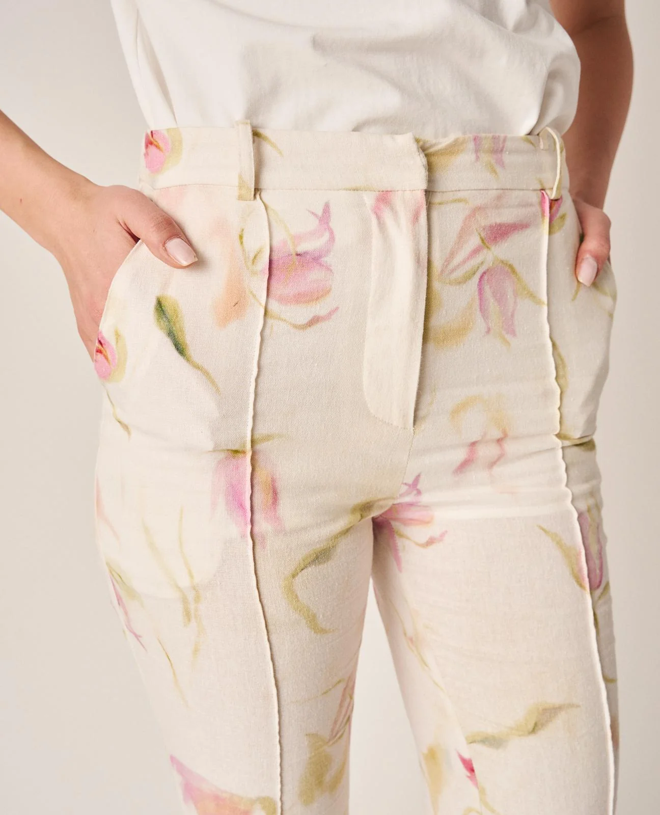 PANTALÓN ESTAMPADO DETALLE - Image 3
