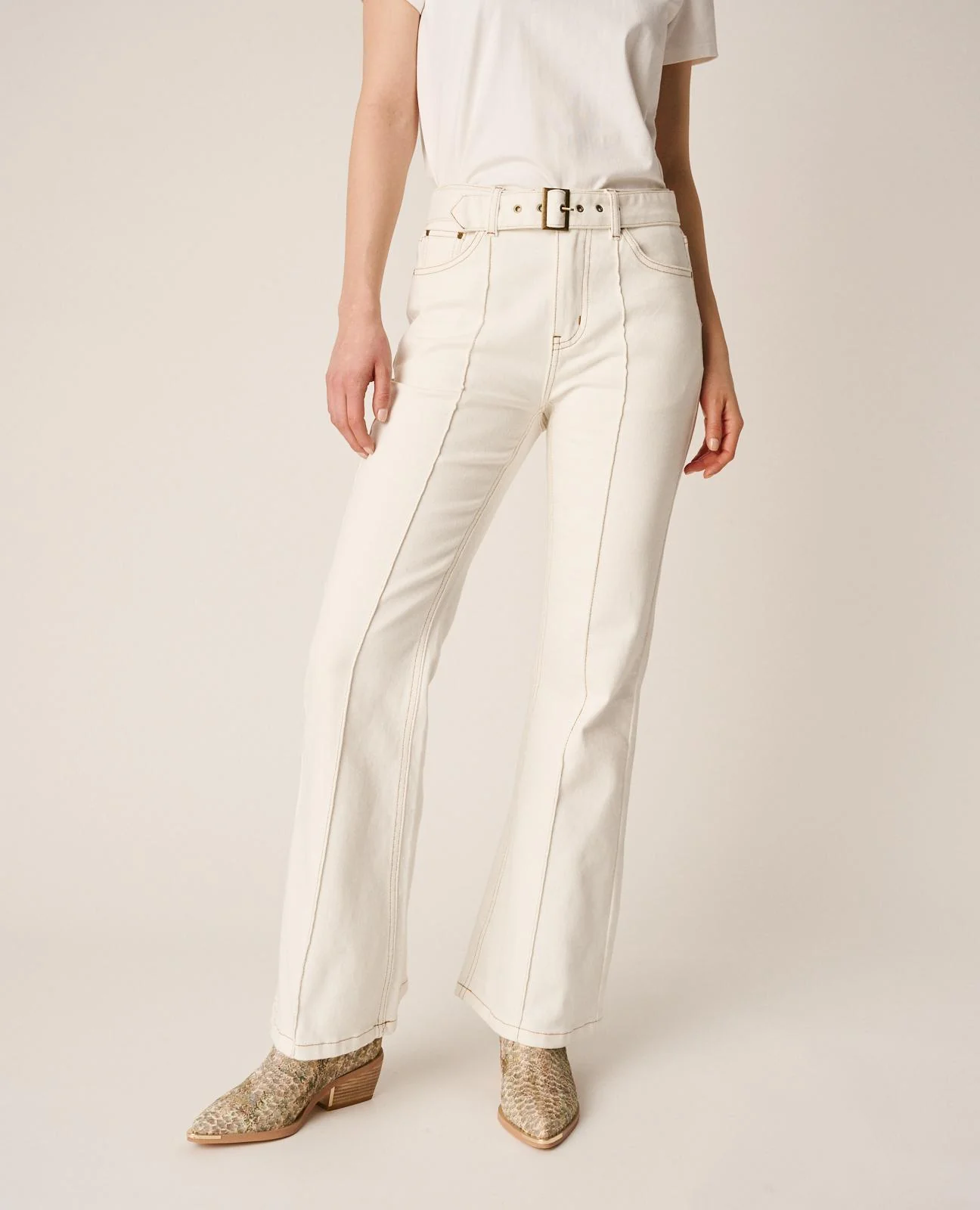 PANTALÓN FLARE DEMIN - Image 6