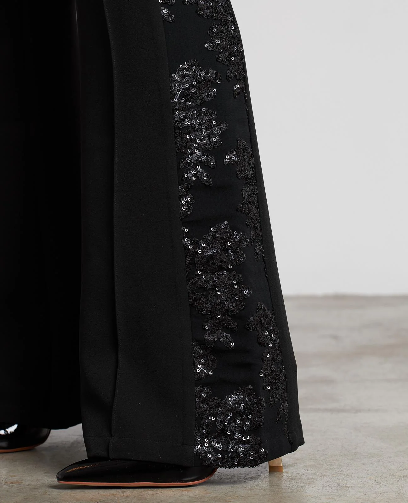 PANTALÓN FLARE DETALLES - Image 6