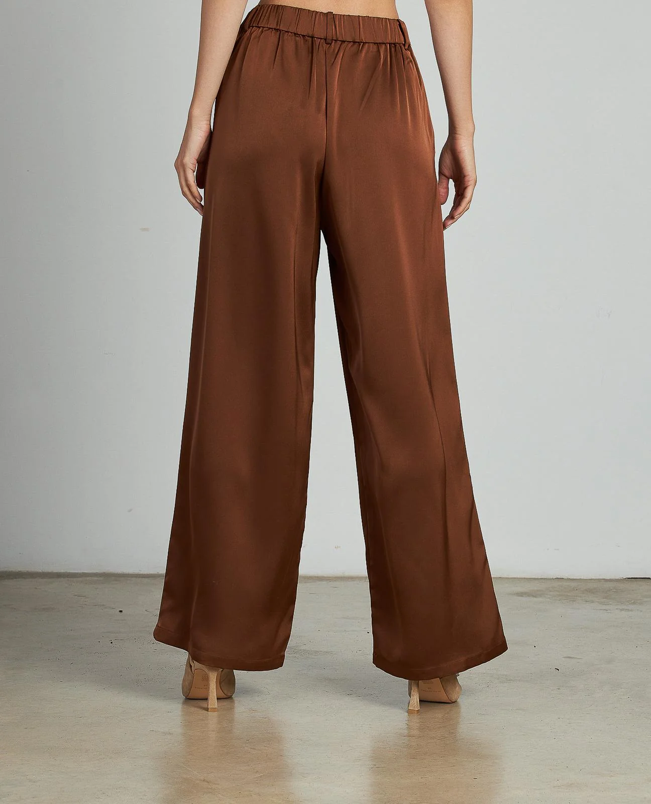PANTALÓN PINZAS ELÁSTICO - Image 7
