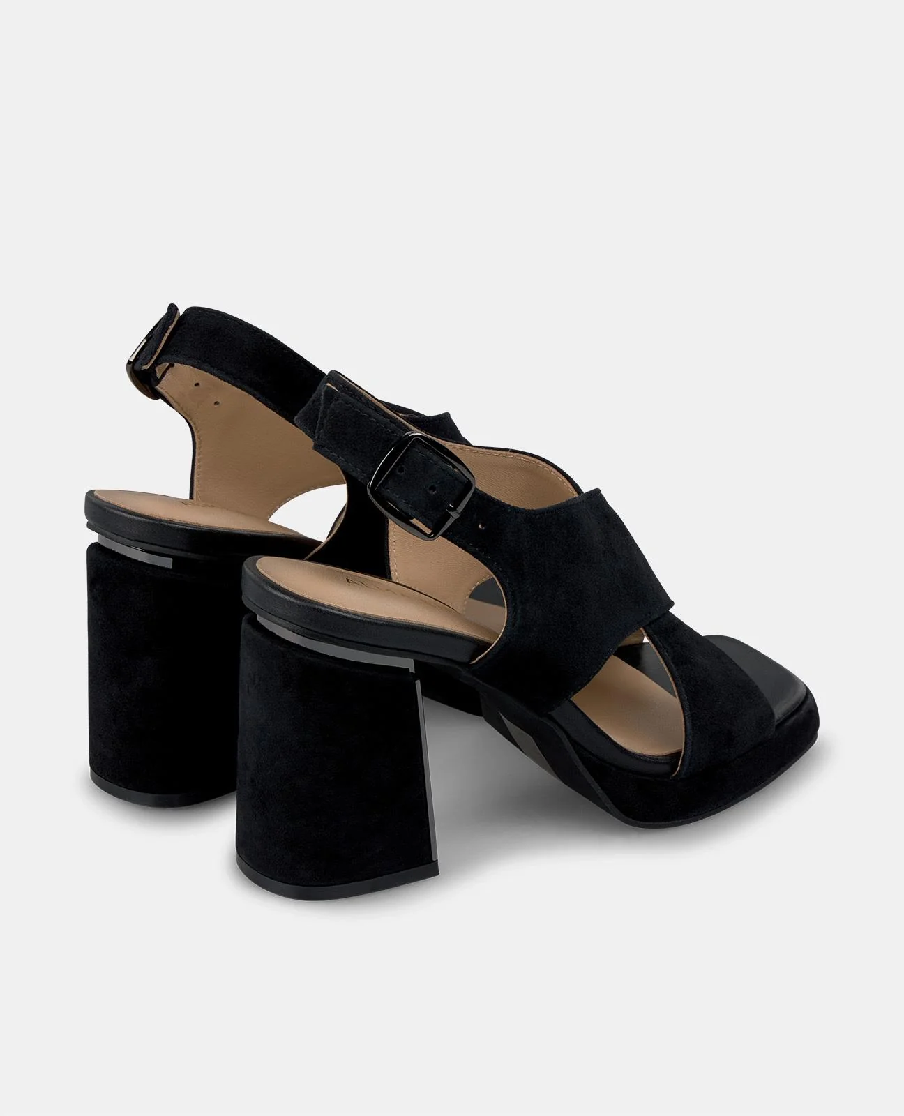 SANDALIA ALTA CON TIRAS - Image 3