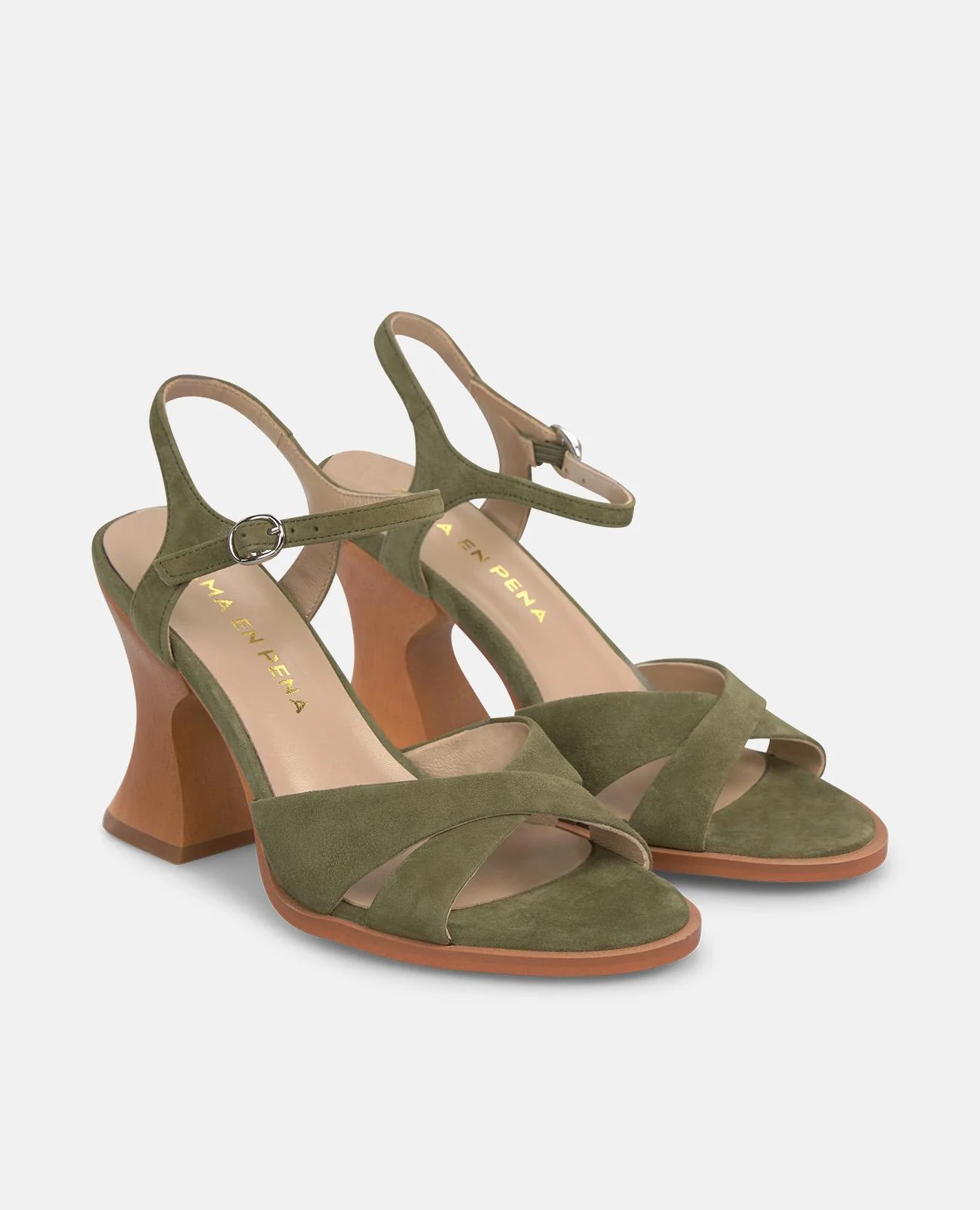 SANDALIA CON TACON DE MADERA - Image 2