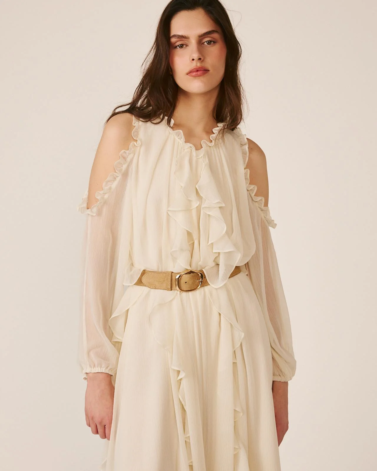 VESTIDO MIDI FLUIDO VOLANTES