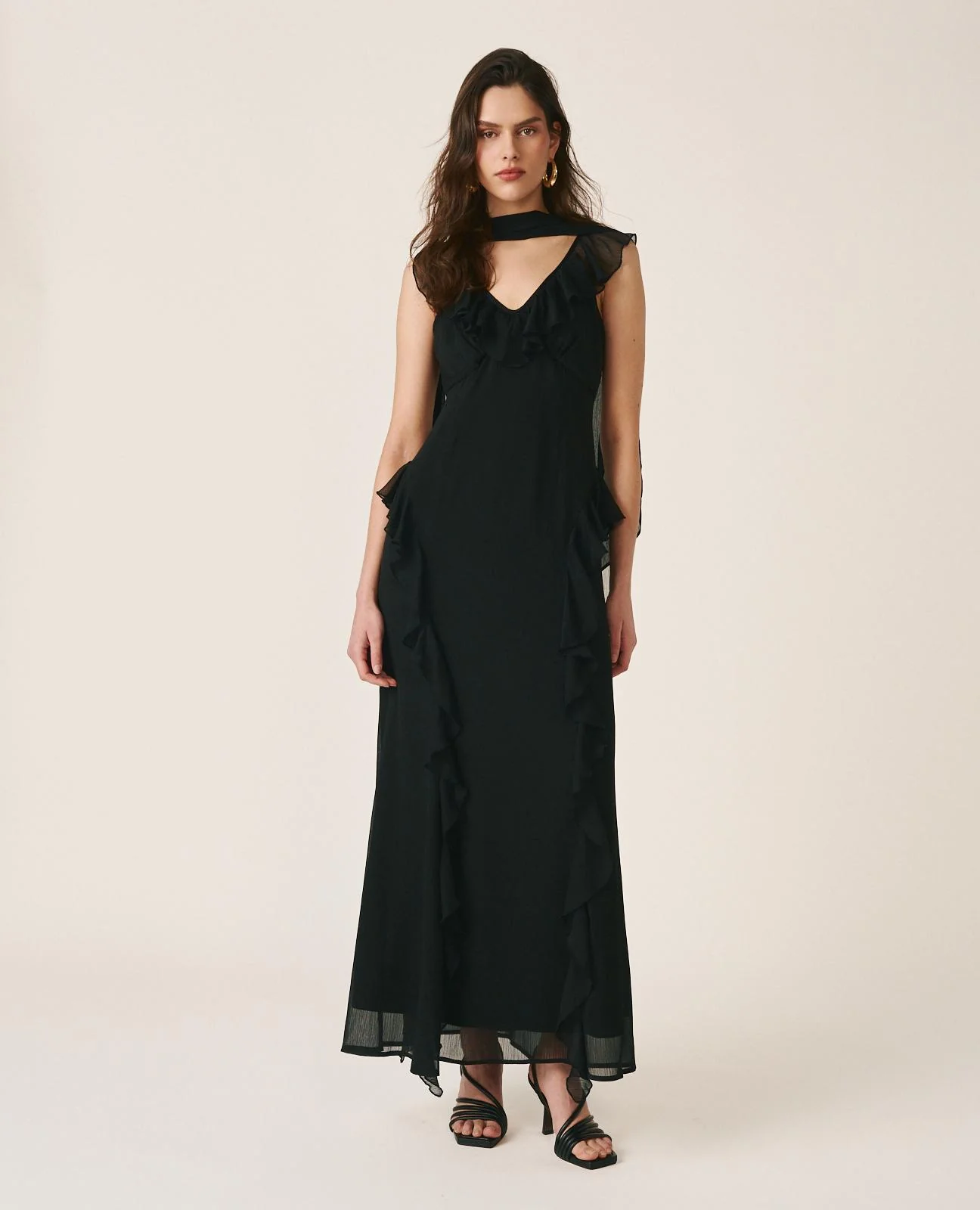 VESTIDO VOLANTES