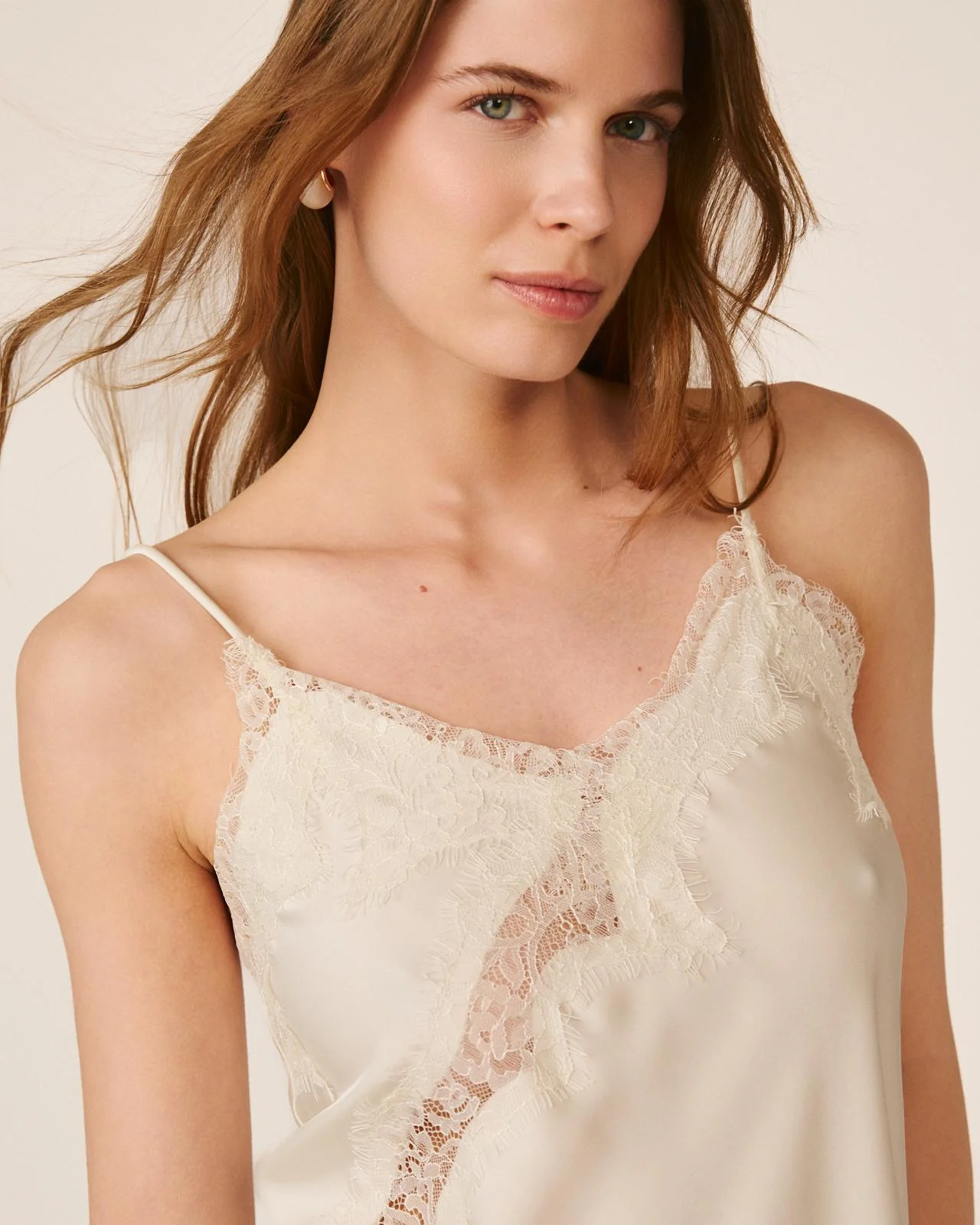 VESTIDO LENCERO - Image 5