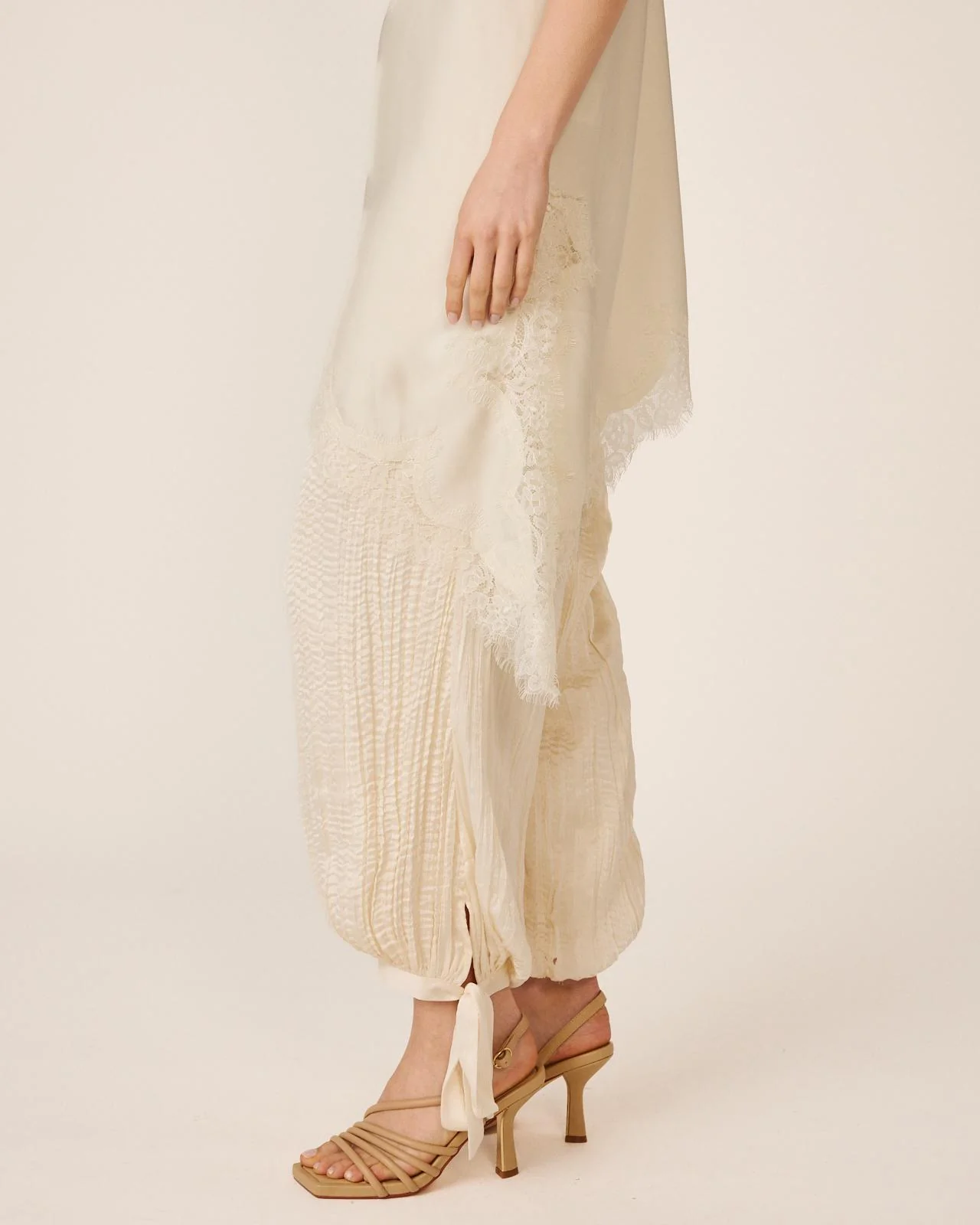 VESTIDO LENCERO - Image 6