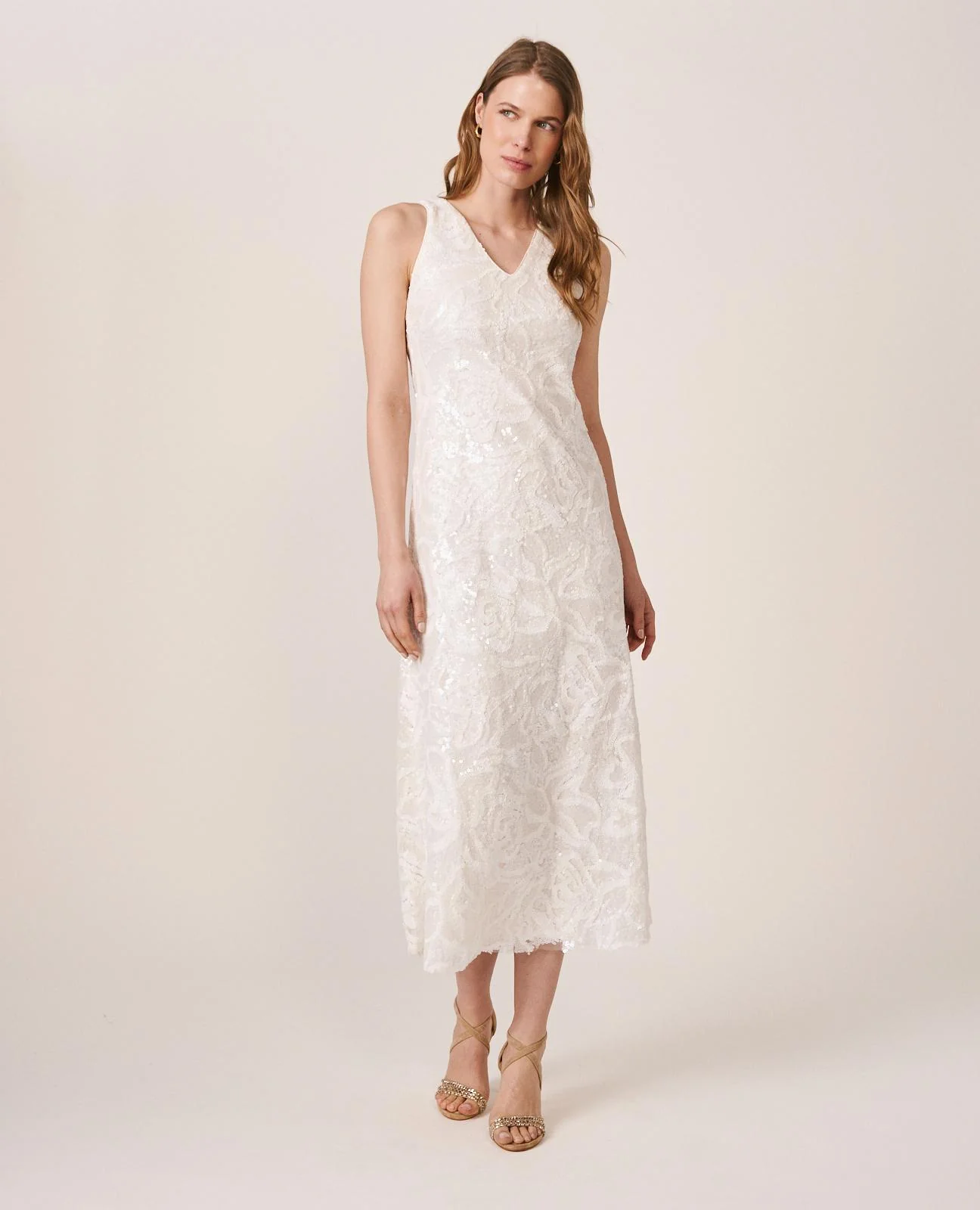 VESTIDO BORDADO FLORAL - Image 5