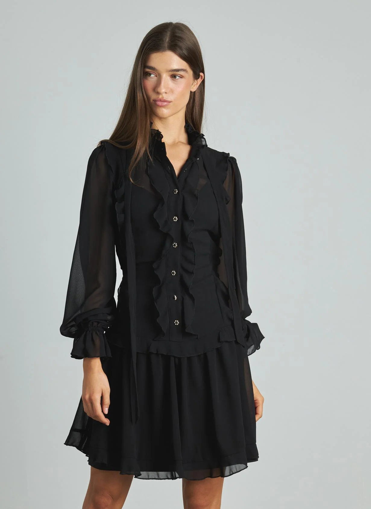 VESTIDO CORTO VOLANTES