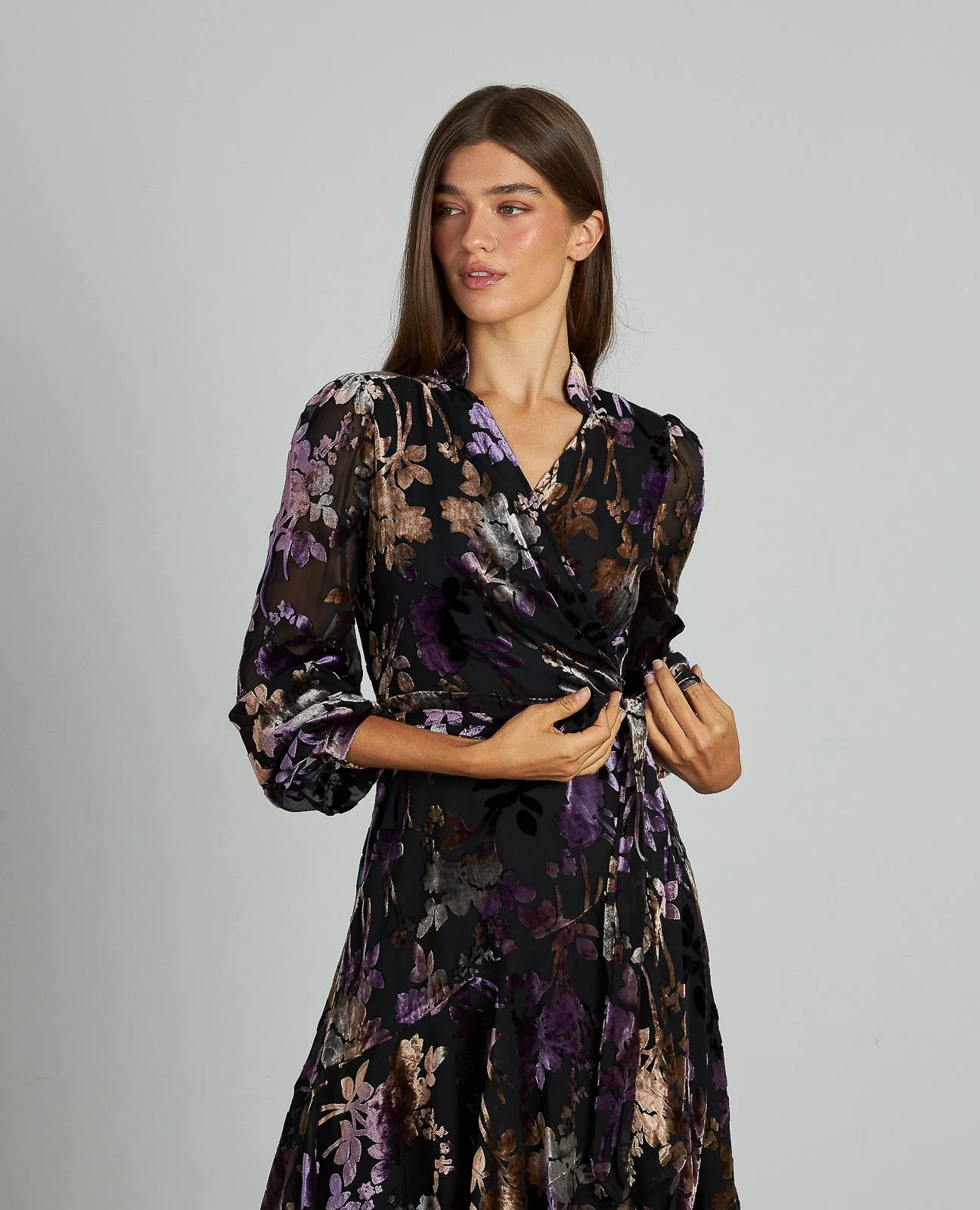 VESTIDO FLORES TERCIOPELO - Image 2