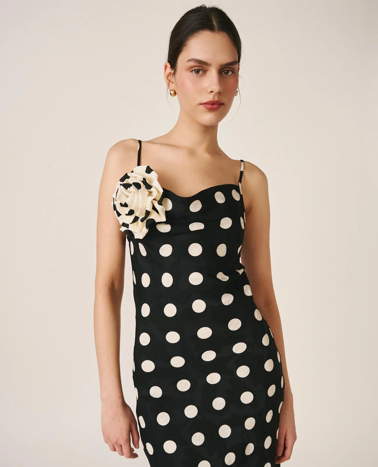 VESTIDO LUNARES