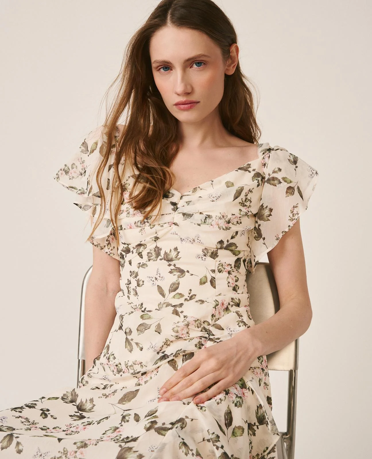 VESTIDO MANGA CAPA - Image 3