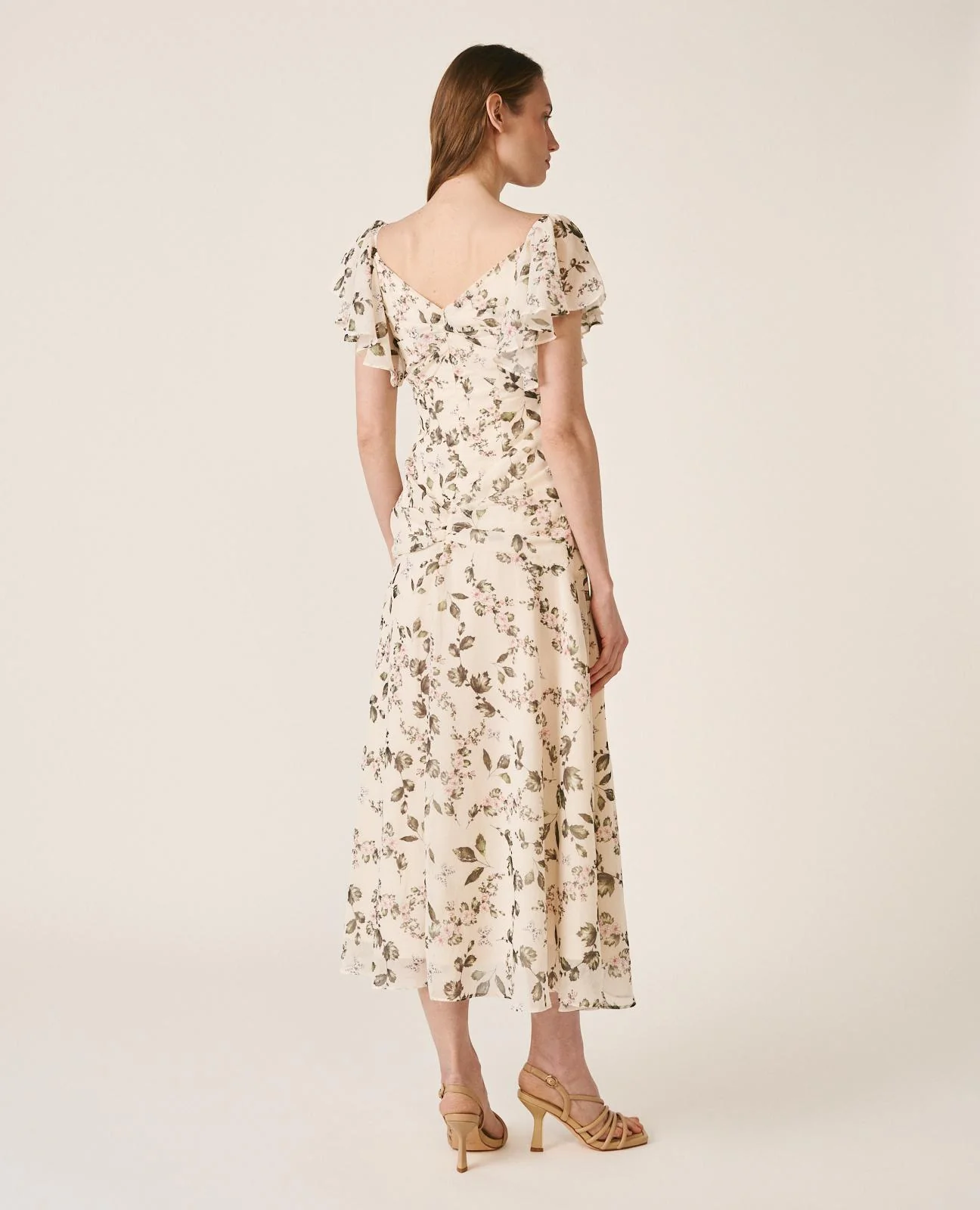 VESTIDO MANGA CAPA - Image 8
