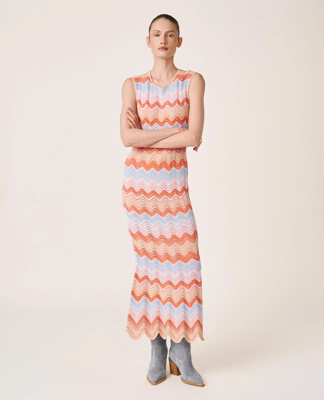 VESTIDO PUNTO LARGO - Image 4