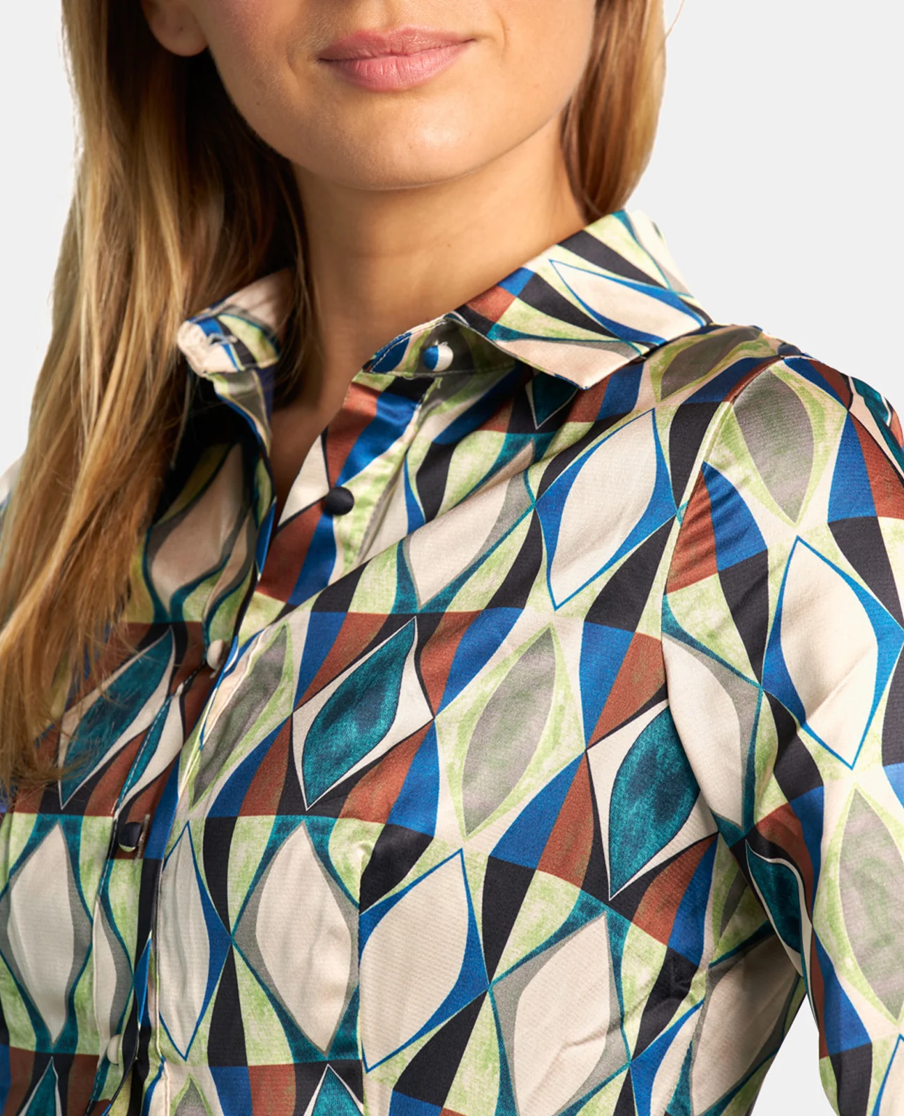 VESTIDO SATINADO ESTAMPADO - Image 4