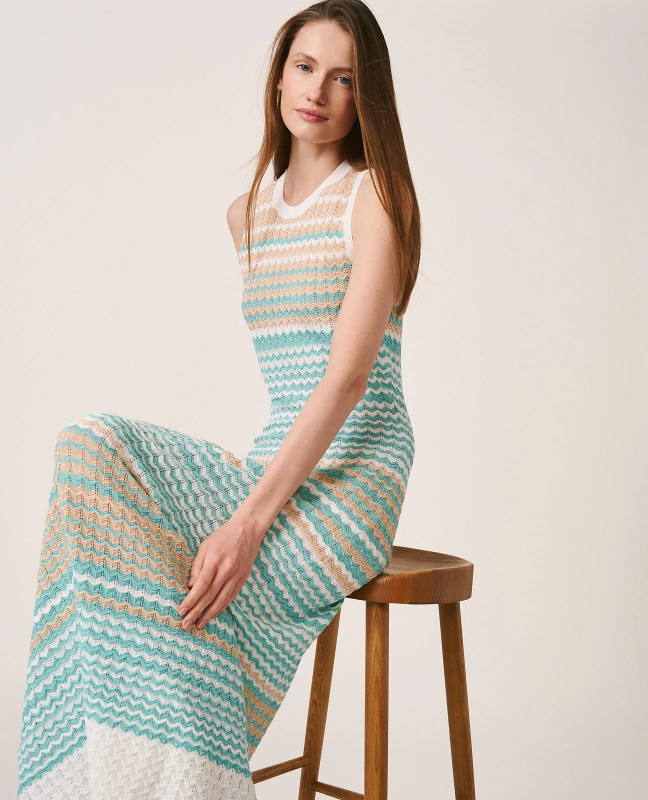 VESTIDO SIN MANGAS PUNTO - Image 2