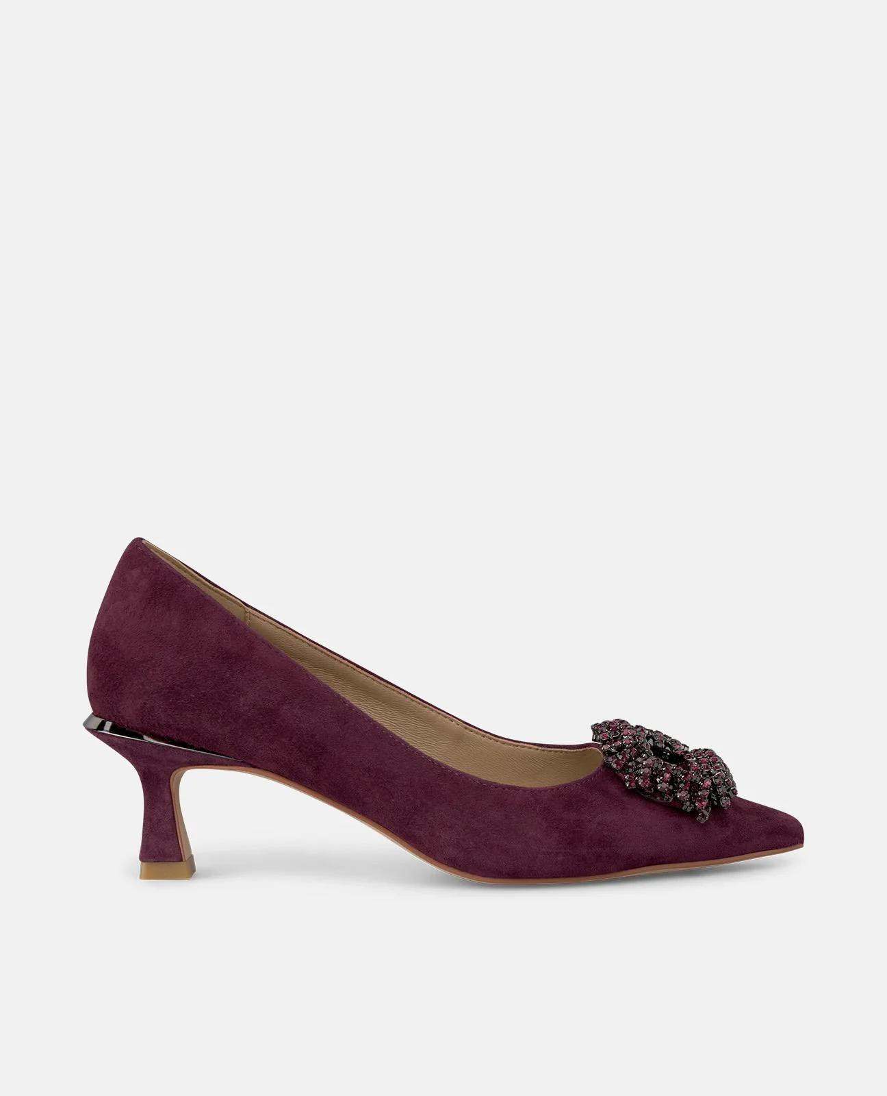 ZAPATO CON BROCHE CUADRADO