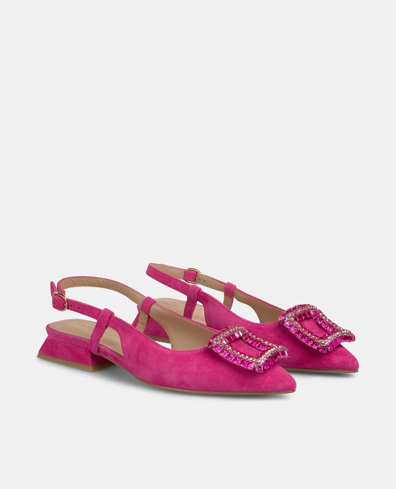 ZAPATO CON BROCHE PLANO - Image 2