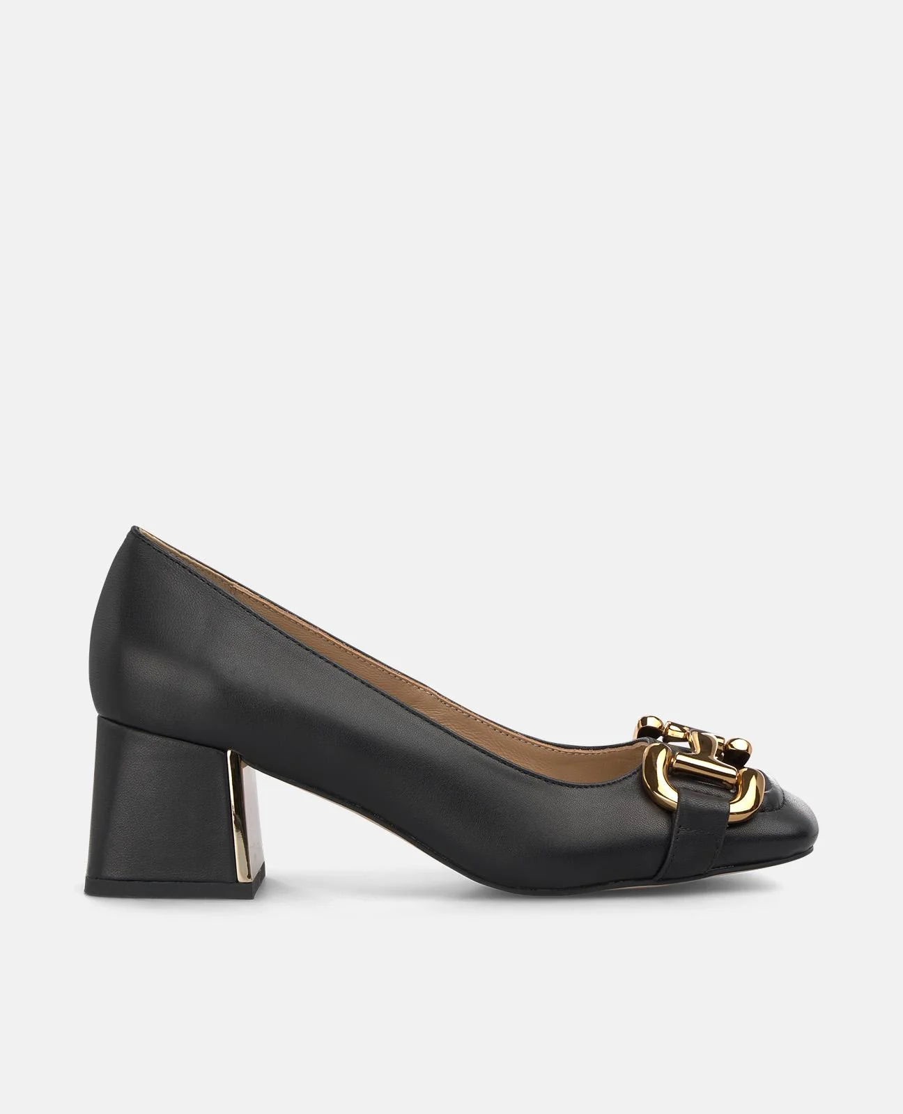 ZAPATO CON ESTRIBO METÁLICO