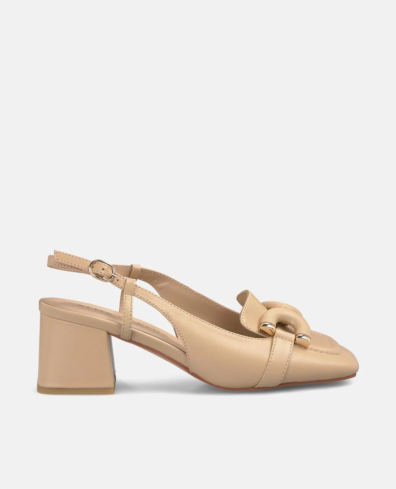 ZAPATO DE TACÓN DETALLE
