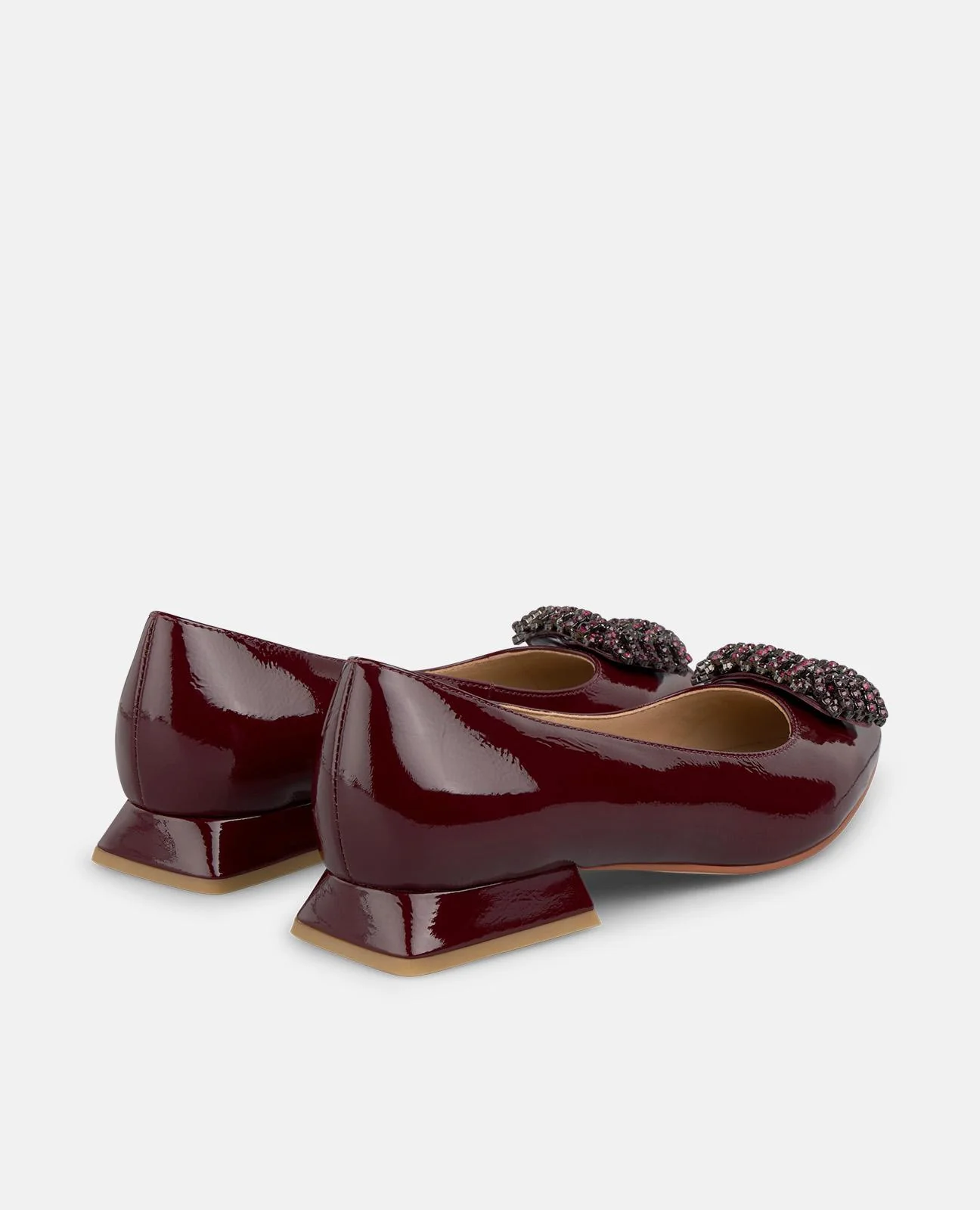 ZAPATO PLANO ADORNO CIRCULAR - Image 3