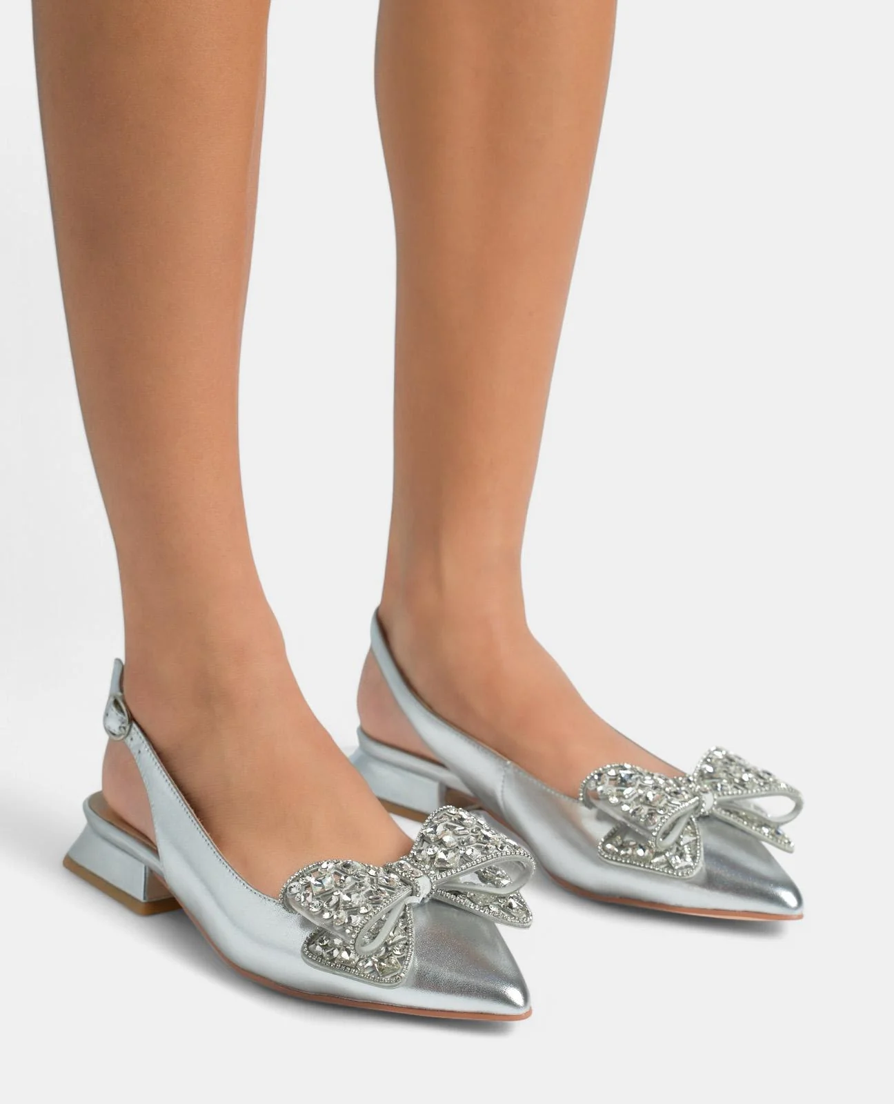 ZAPATO PLANO CON LAZO - Image 5