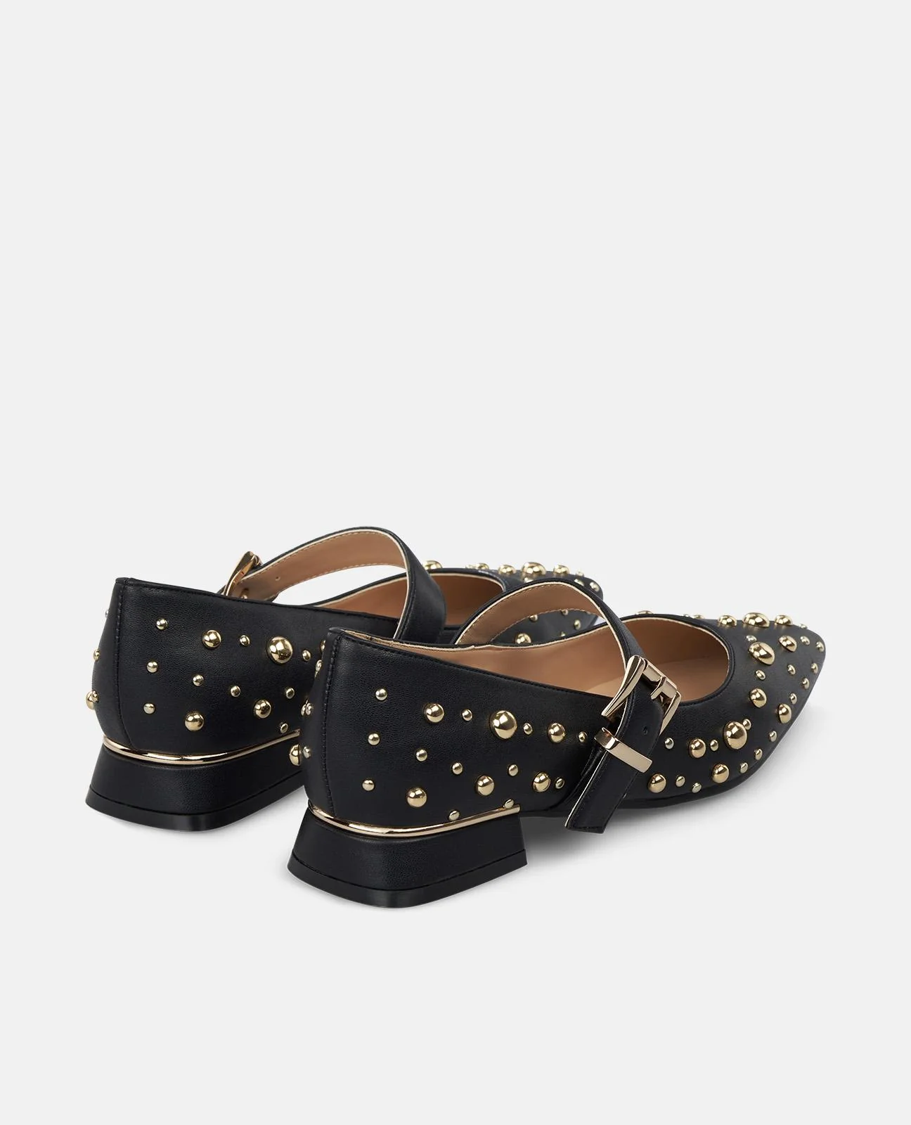 ZAPATO PLANO TACHAS - Image 3