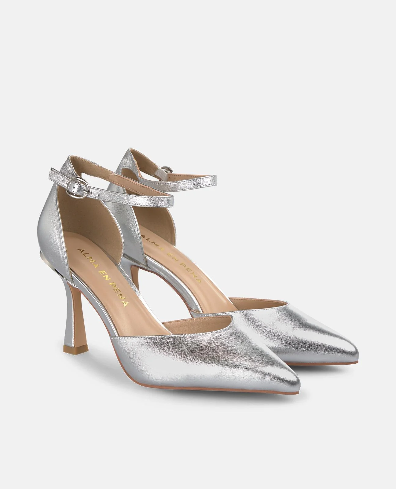 ZAPATO TACÓN CON PULSERA - Image 2